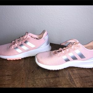 Adidas cloudfoam tennis shoes in great condition!